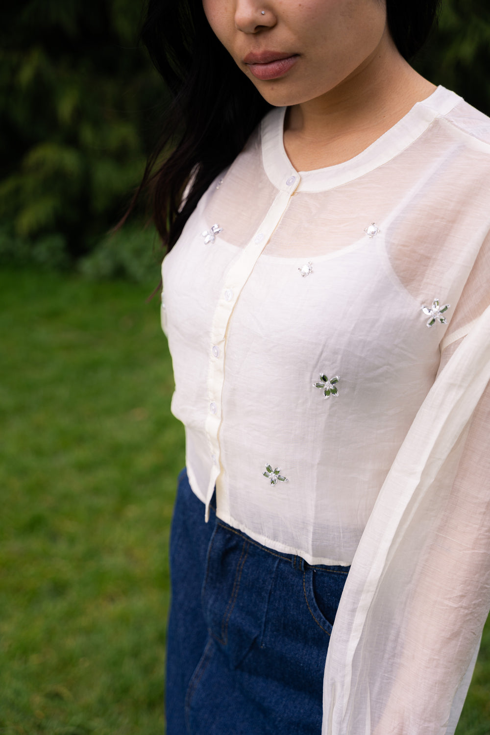 Toumei Sheer flower cropped blouse-cream