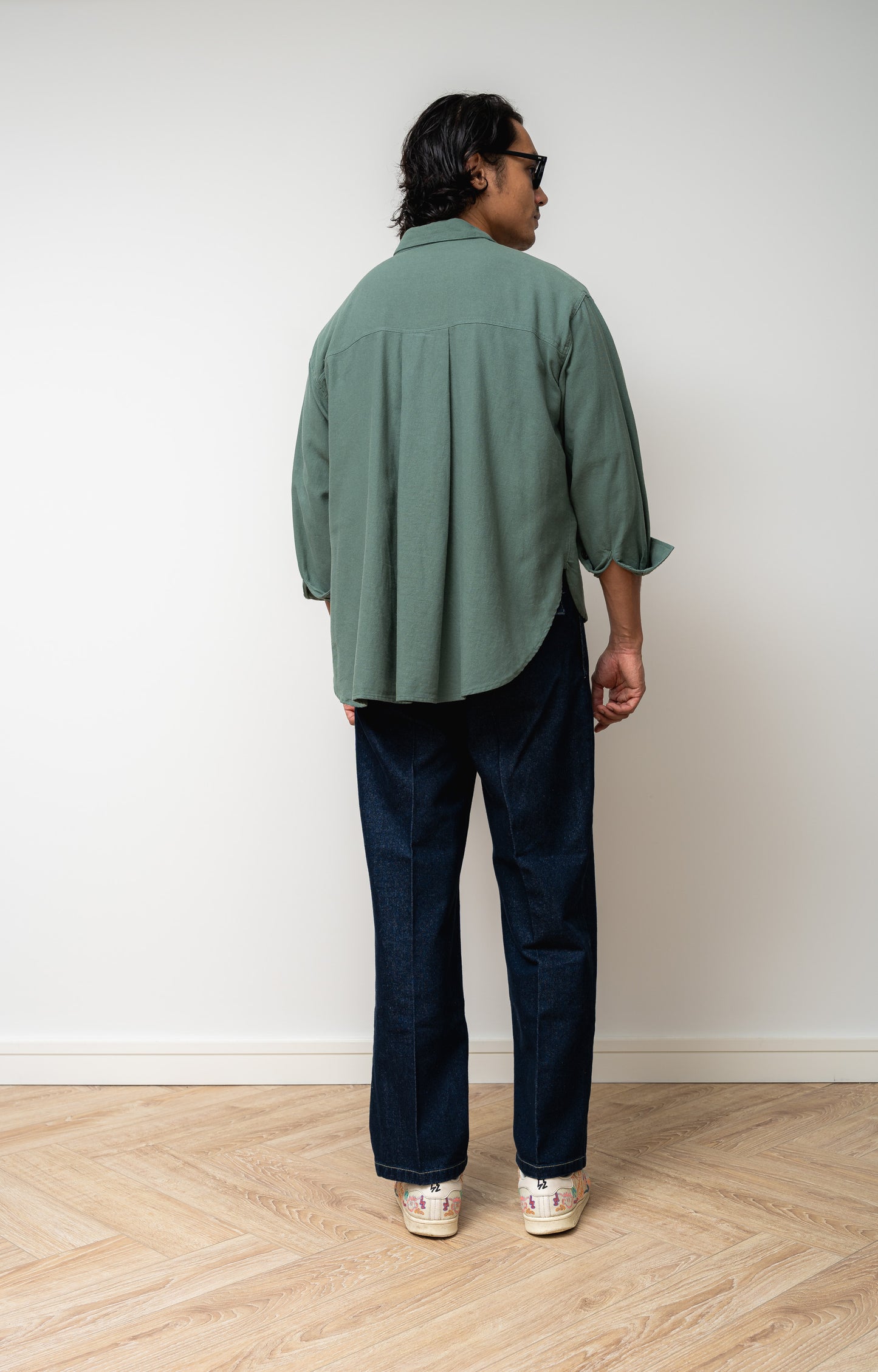 
                  
                    Midori Unisex Pocket Blouse- Green
                  
                