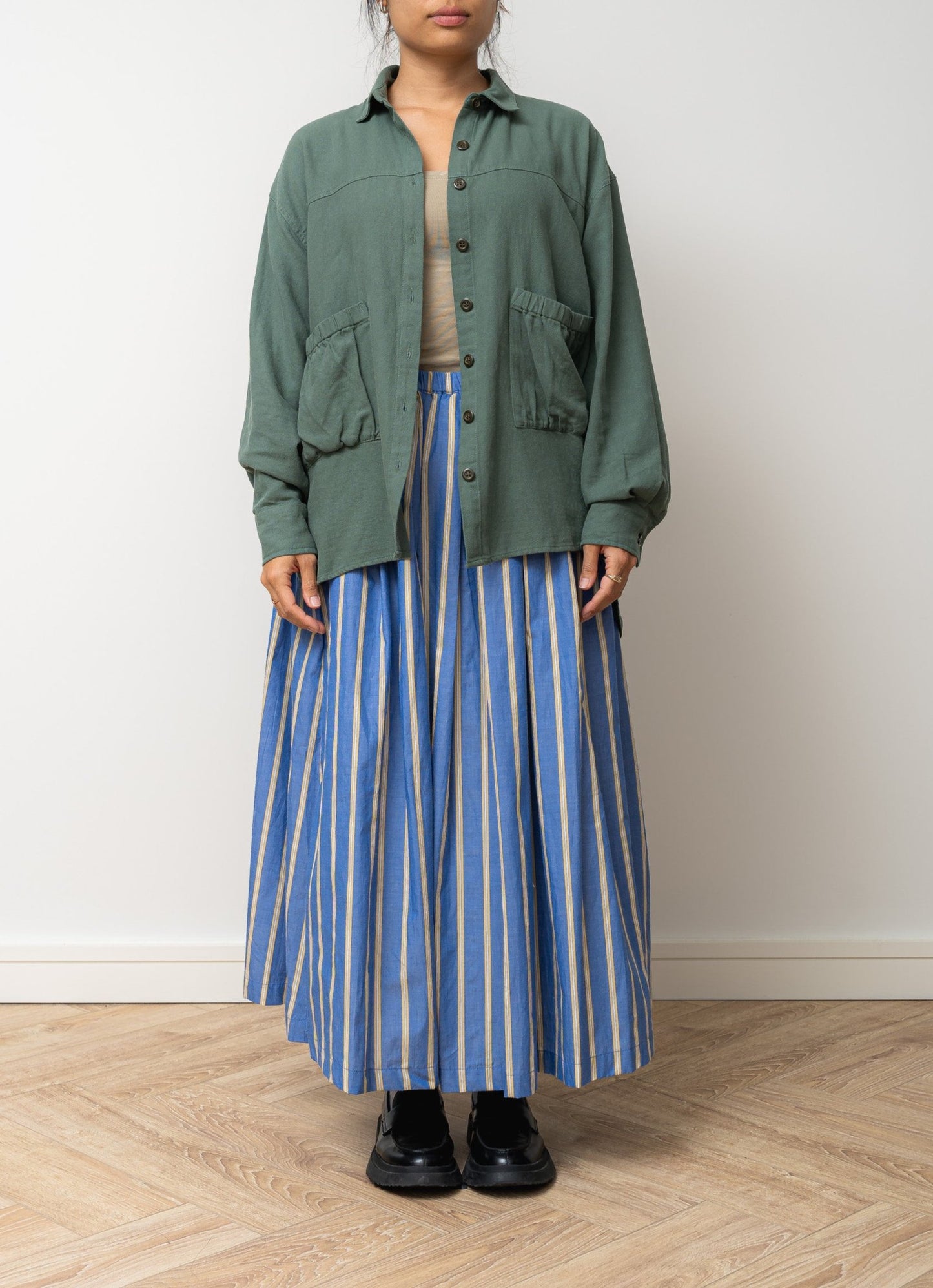 
                  
                    Midori Unisex Pocket Blouse- Green
                  
                