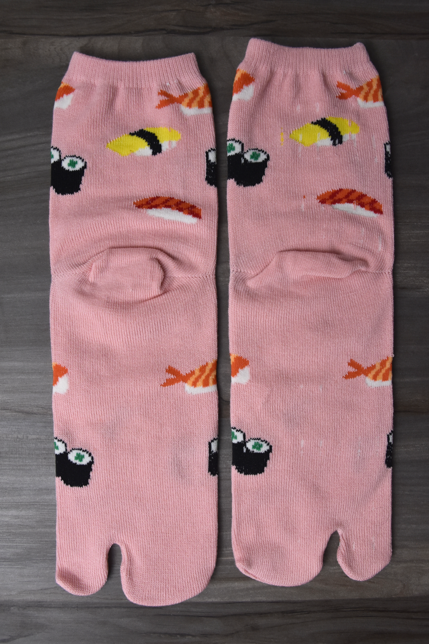 
                  
                    Sushi Tabi Socks-Pink
                  
                