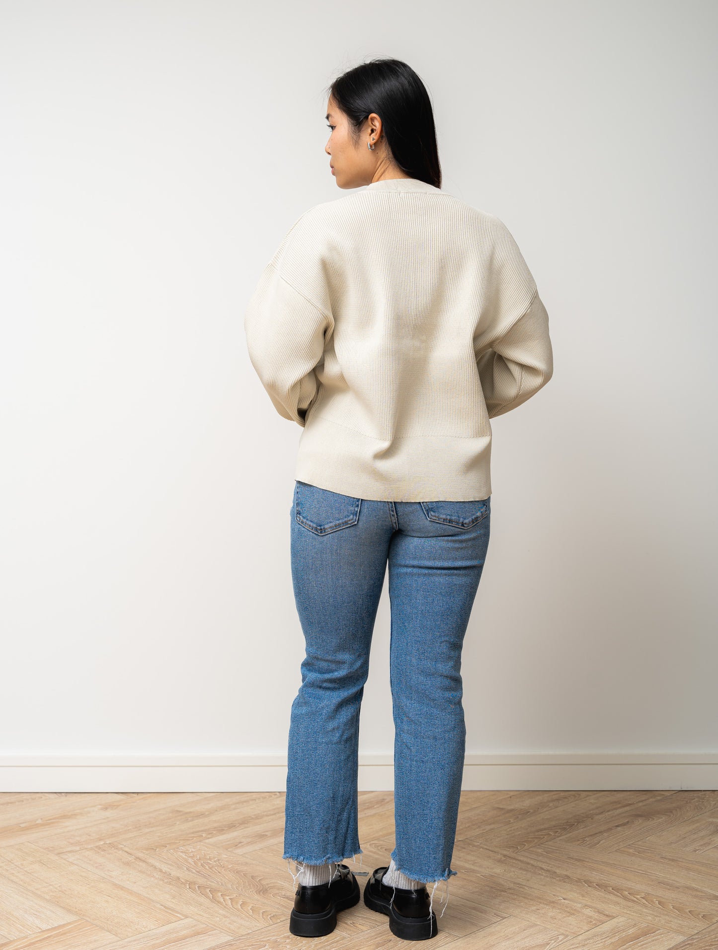 
                  
                    Kumo Fine Ribbed Knit Cardigan Sweater- Beige
                  
                